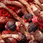 Take-part-in-“La-Tomatina”-festival
