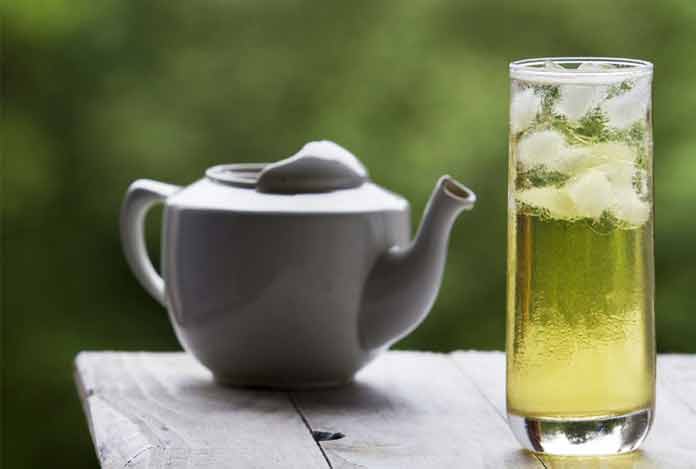 Drink green tea for reduce belly fat