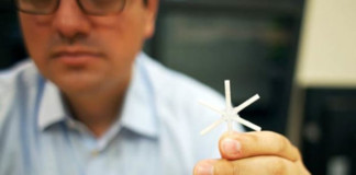 a novel pillbox in a capsule to allow weekly dosing for HIV drugs
