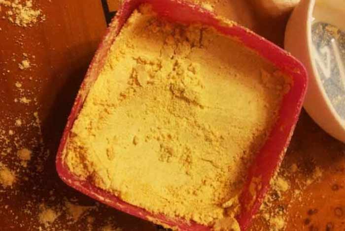 gram flour and rose water face mask